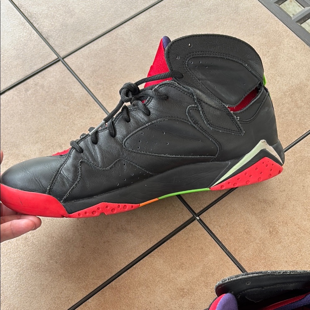 Jordan Men’s Retro Marvin the Martian Black Red Sneakers-13 - Picture 6 of 12